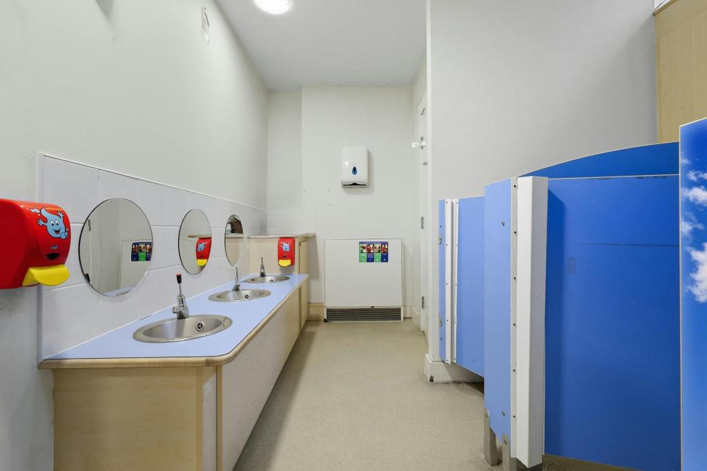 13-21 Curtain Rd – Retail/Office Space for Lease – Shoreditch, London EC2A