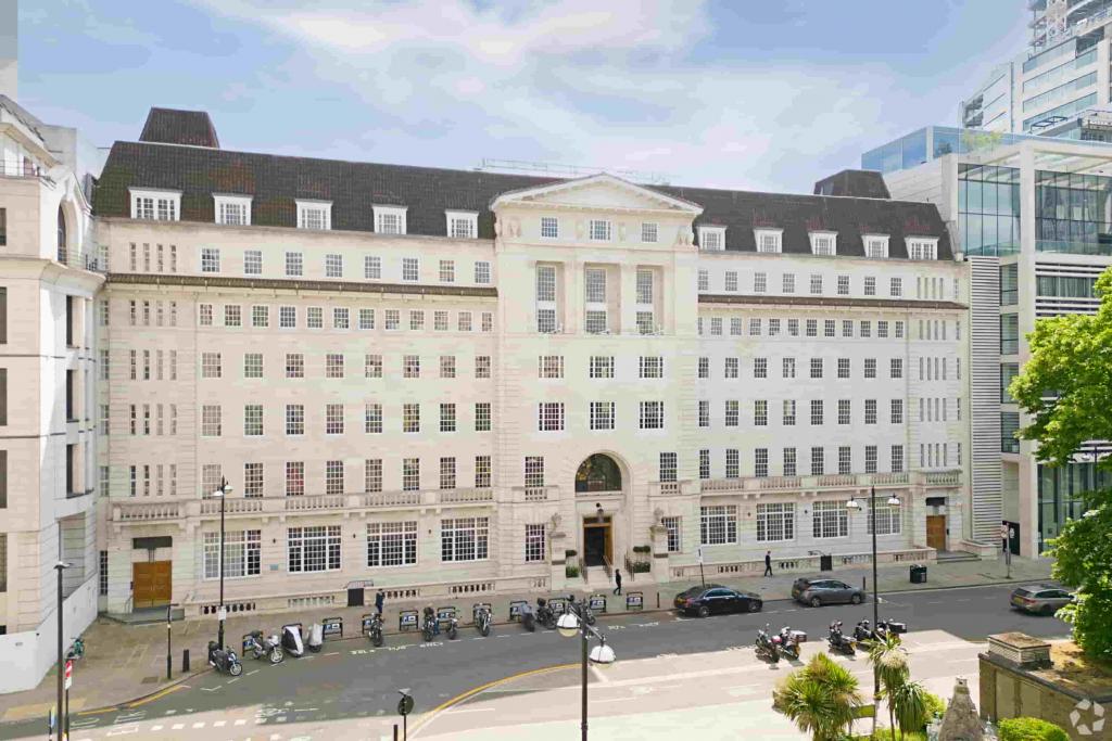 39-45 Finsbury Square – The Gilbert – Office Space for Lease – City Core North, London