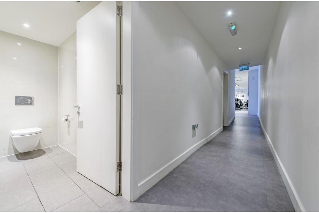 Holywell Ln – Mixed-Use Retail/Office Space for Lease – Shoreditch, London