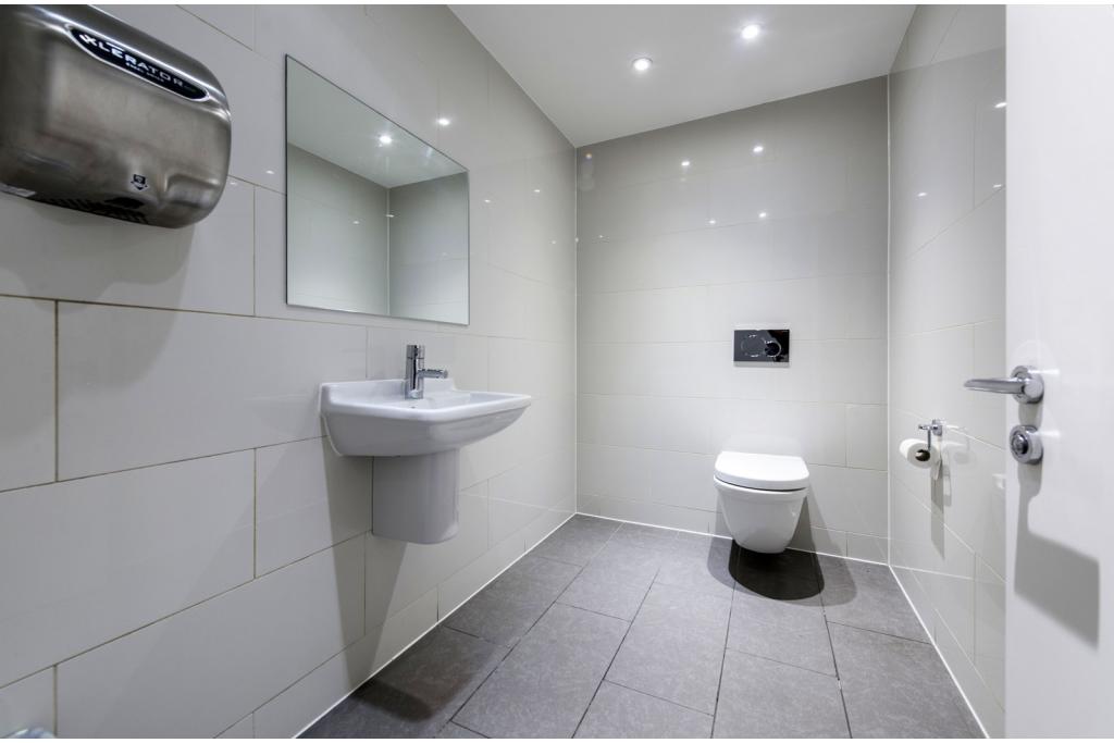 Holywell Ln – Mixed-Use Retail/Office Space for Lease – Shoreditch, London