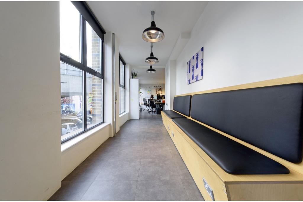 Holywell Ln – Mixed-Use Retail/Office Space for Lease – Shoreditch, London