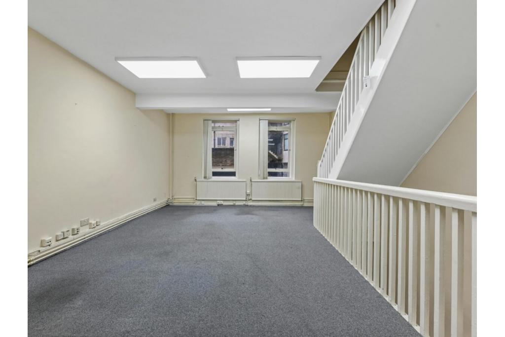 17 Holywell Row – Self-Contained Office Building for Lease – Shoreditch, London