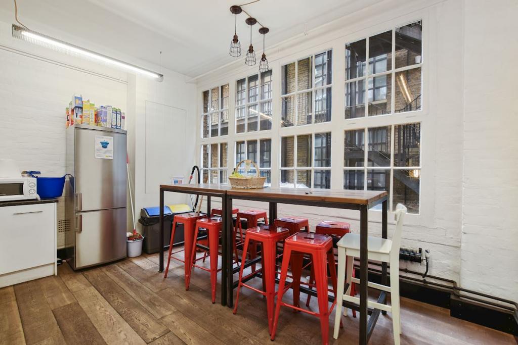 96-106 Leonard St – Retail & Office Space for Lease – Shoreditch, London