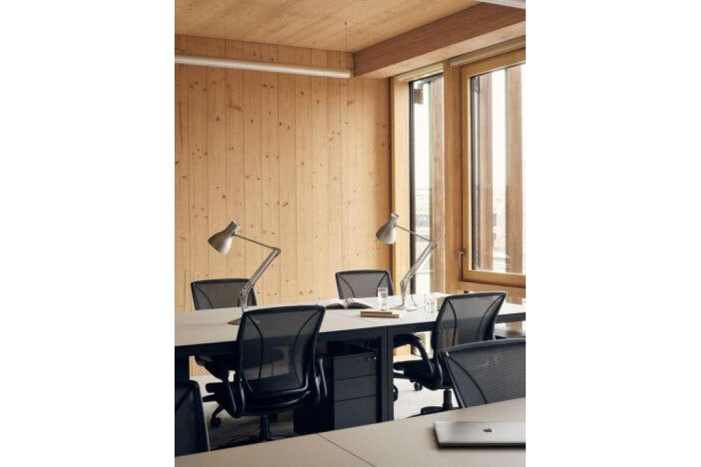 74 Rivington St – Black & White – Office for Lease – City Fringe Submarket, London