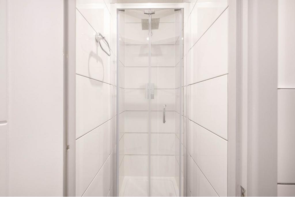 32-38 Scrutton St, London EC2A 4RQ – Office Space for Lease