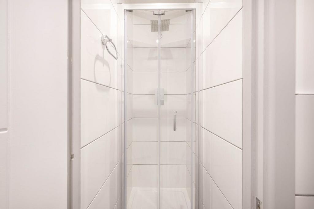 32-38 Scrutton St, London EC2A 4RQ – Office Space for Lease