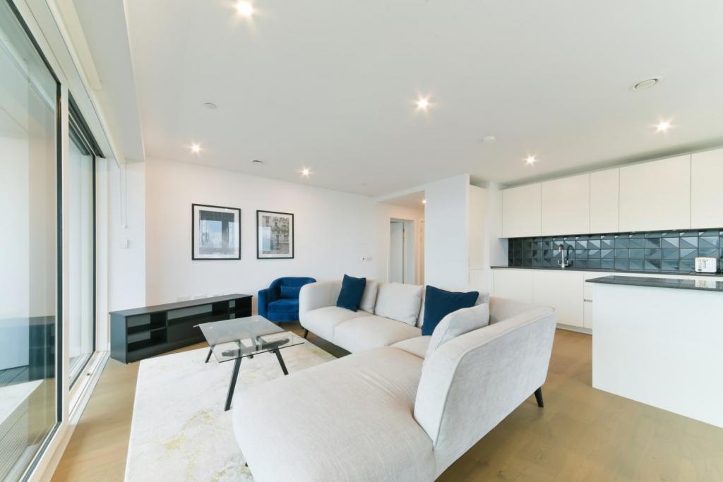 £1,350,000 Guide Price –3 Bedroom Apartment for Sale in Elephant Park,Elephant and Castle