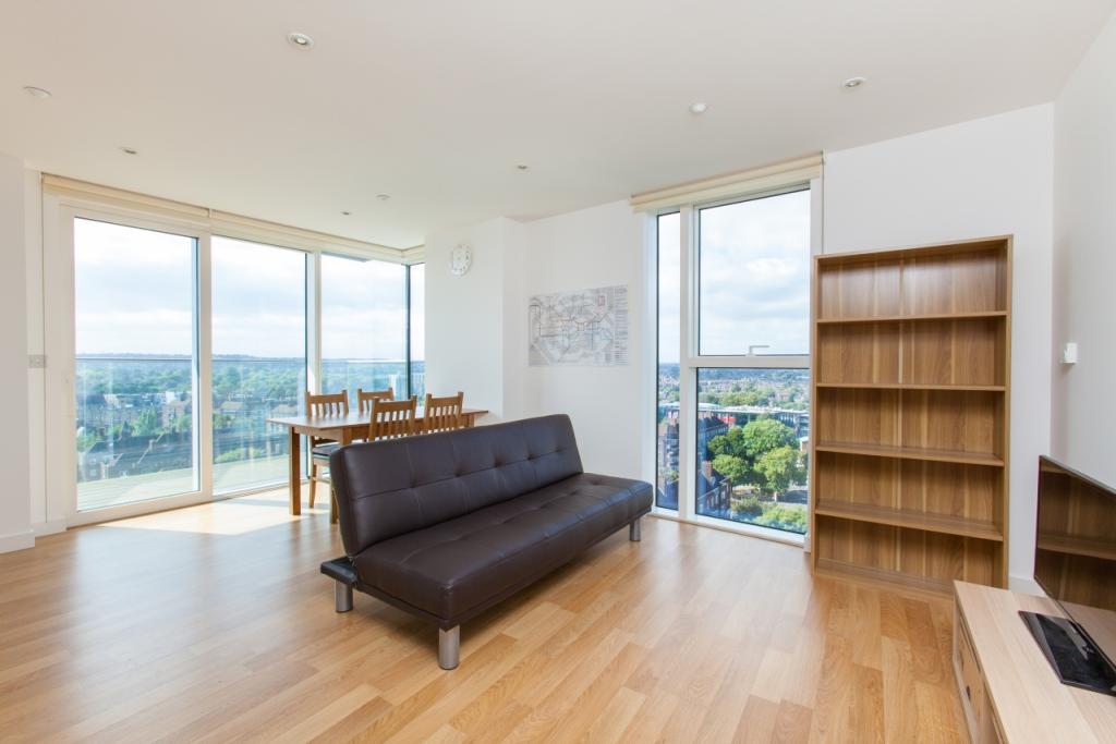 £550,000 Offers in Excess of – 2 Bedroom Apartment for Sale in Residence Tower, Woodberry Down