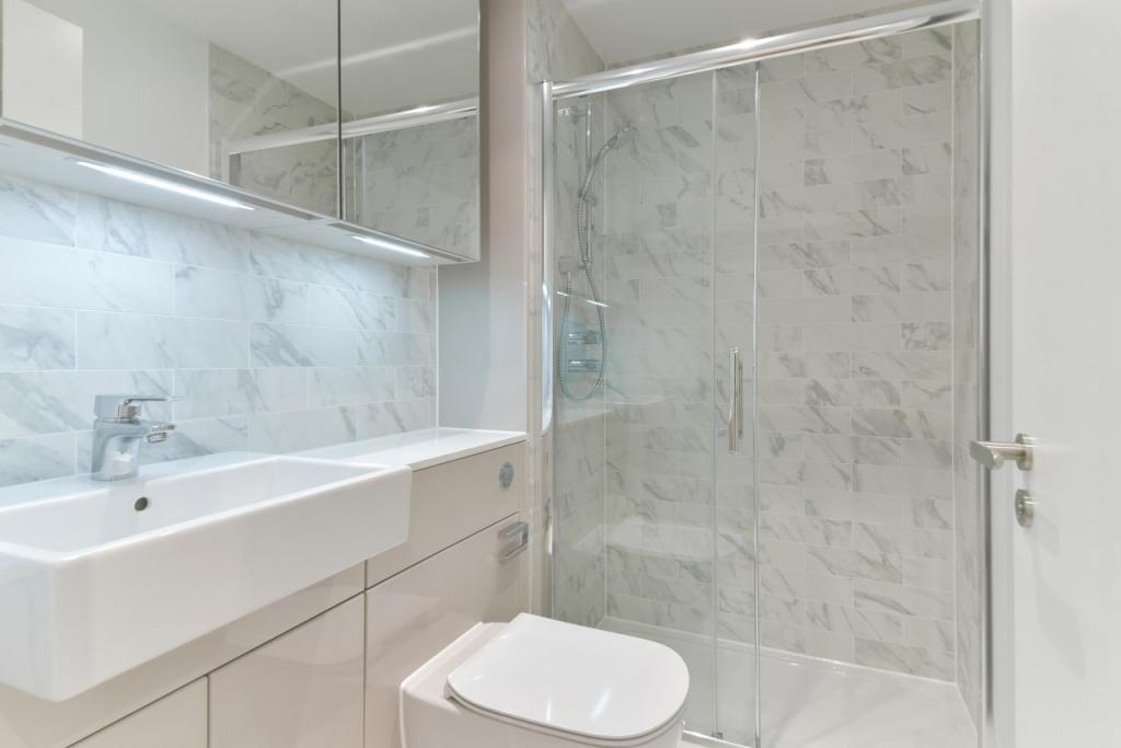 £800,000 Guide Price – 2 Bedroom Apartment for Sale in Elephant Park, Walworth Road