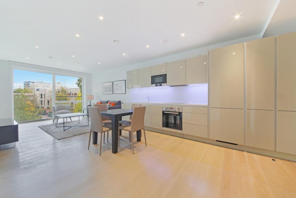 £500,000 Guide Price – 1 Bedroom Apartment for Sale in Baldwin Point, Elephant Park, Sayer Street