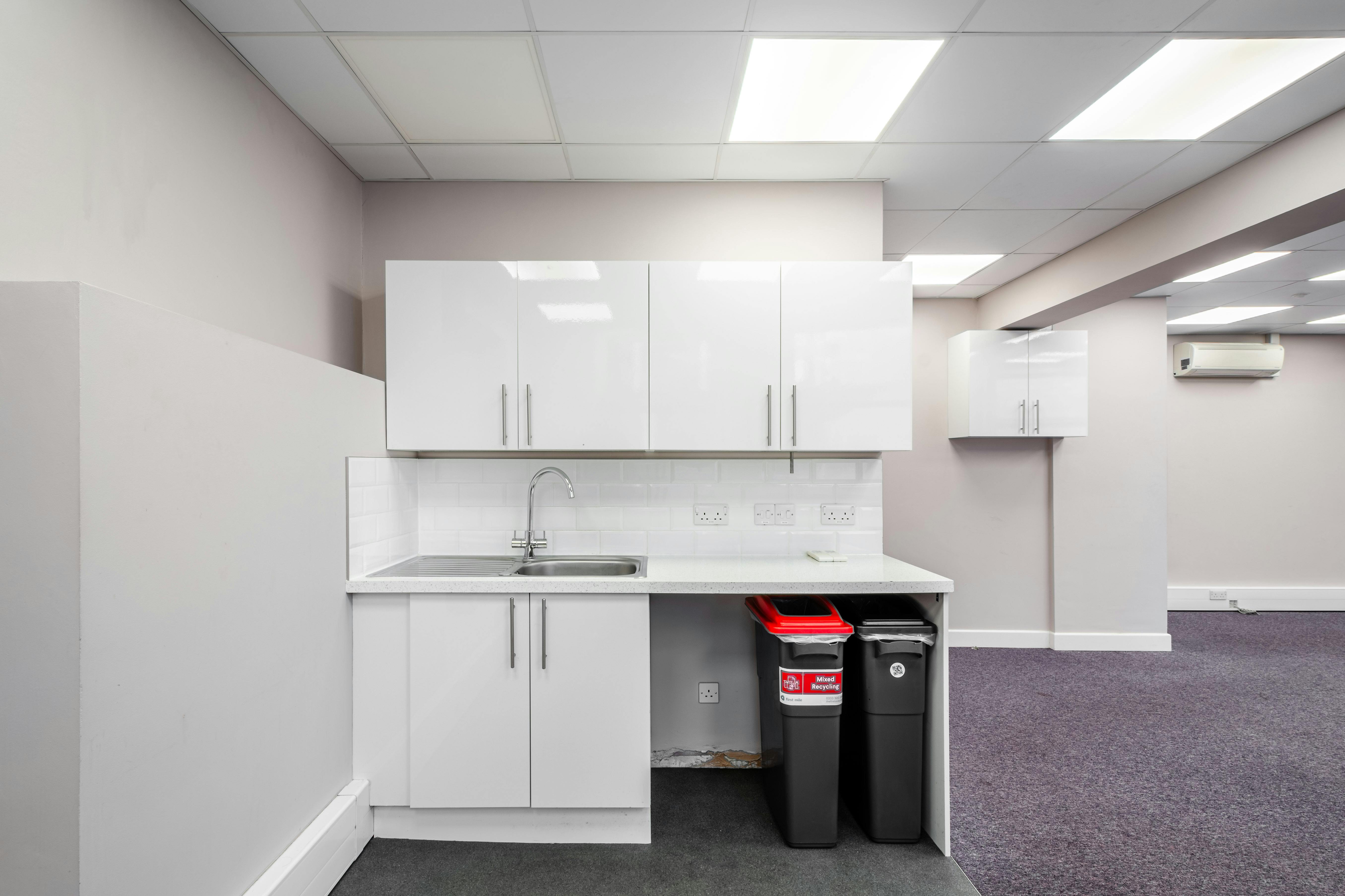 232-238 Bishopsgate – Retail/Office Space for Lease – 7,990 sq ft – City of London