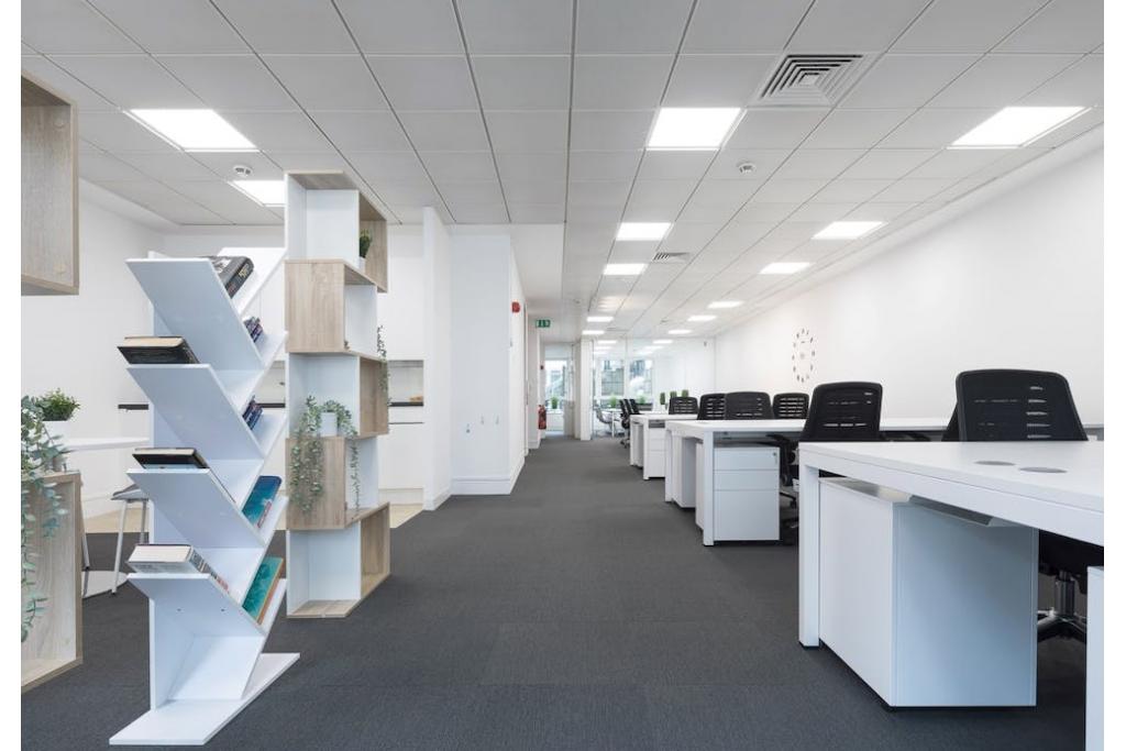 43 London Wall – Office Space for Lease – 7,328 sq ft – City Core North, London