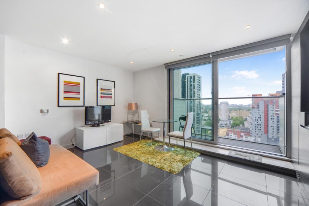 Pan Peninsula Square – Studio Apartment for Sale – £280,000 Asking Price – Canary Wharf,