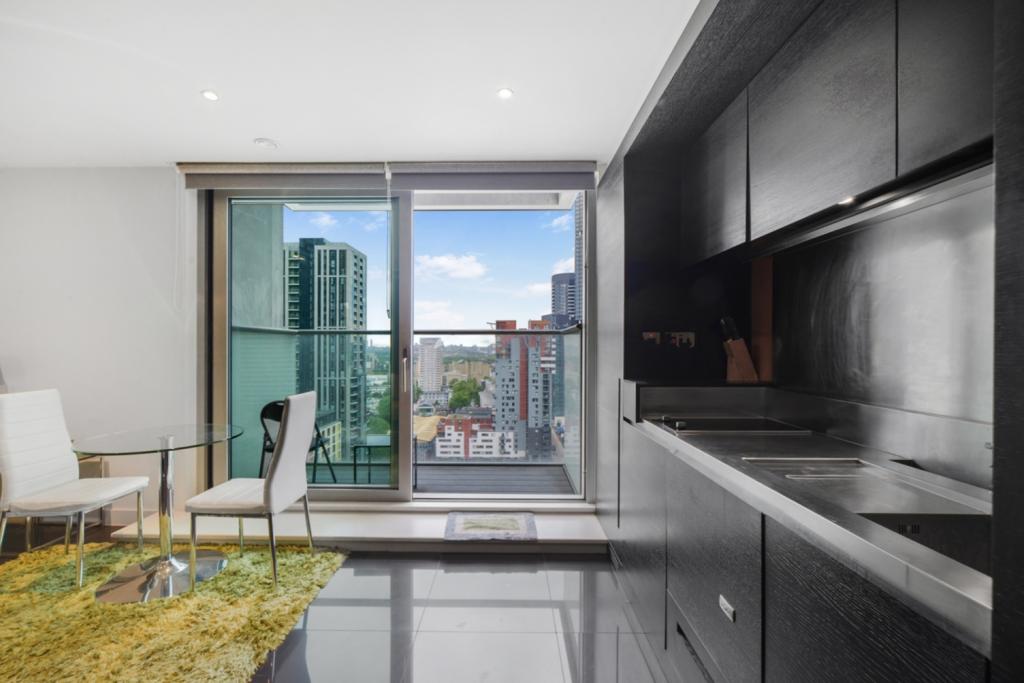 Tanner Street – 1 Bedroom Apartment for Sale –£500,000 Guide Price –Southwarkx,London