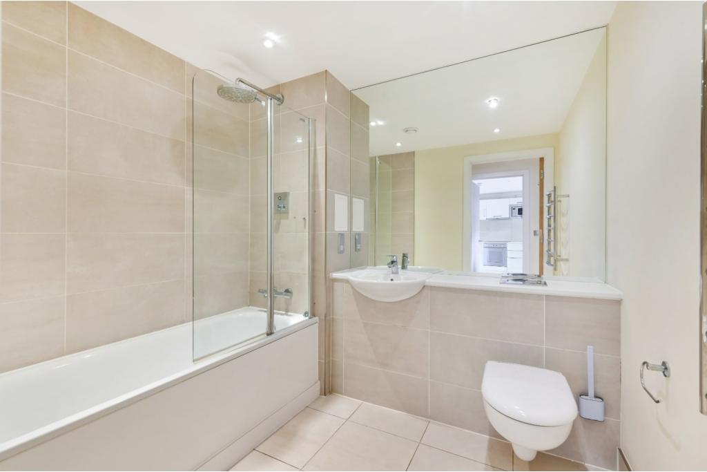 Tanner Street – 1 Bedroom Apartment for Sale –£500,000 Guide Price –Southwarkx,London