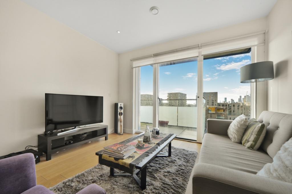 Greenwich Millennium Village – 1 Bedroom Apartment for Sale – £365,000 – Greenwich, London