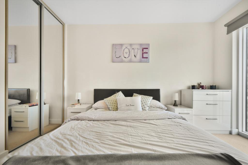Greenwich Millennium Village – 1 Bedroom Apartment for Sale – £365,000 – Greenwich, London