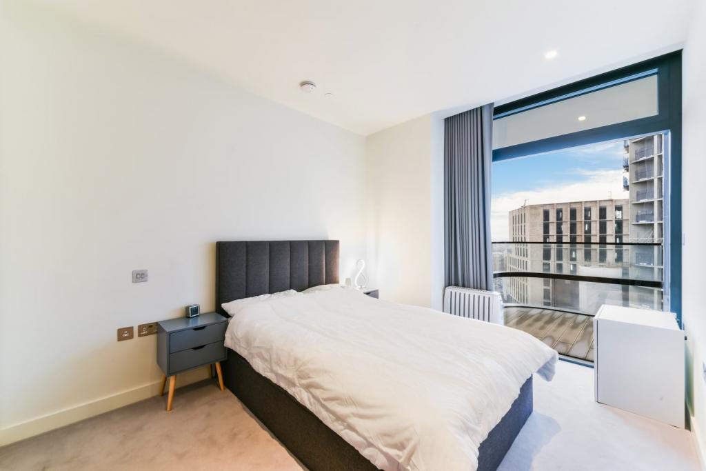 Worship Street, Shoreditch – 1 Bedroom Apartment for Sale – £800,000 – London EC2A