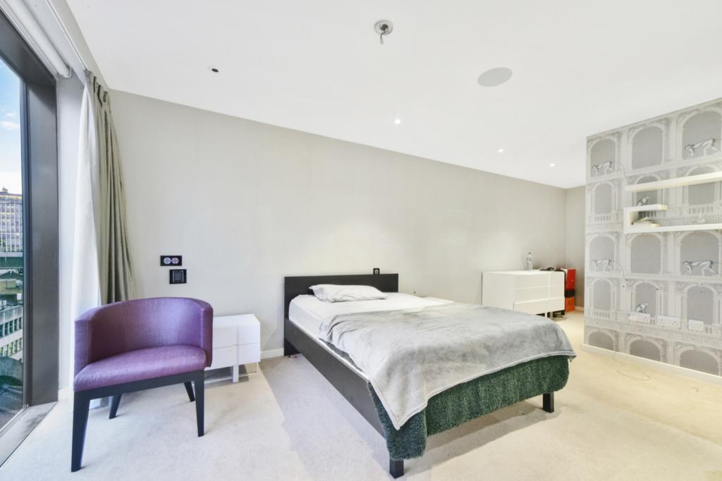 Sterling Mansions, Leman Street, Aldgate, London, £1,150,000 Guide Price