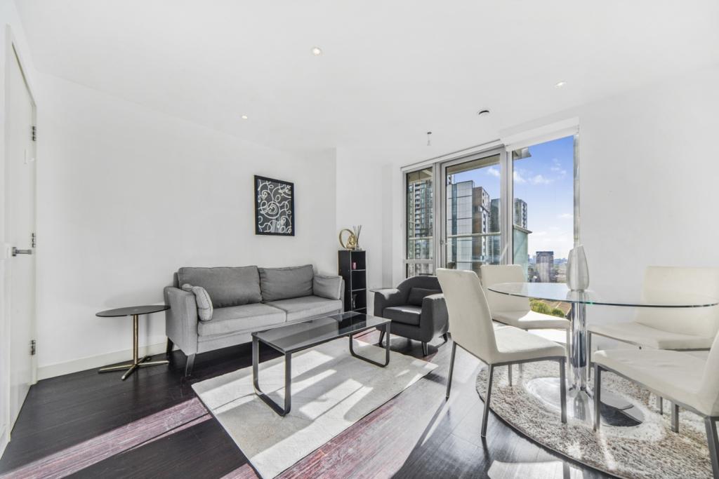 Pan Peninsula Square, Canary Wharf, London, E14