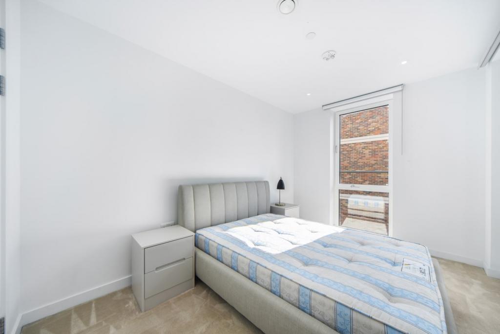 2 Bedroom Apartment for Sale –Baldwin Point,Elephant Park, SE17–£725,000(Guide Price)