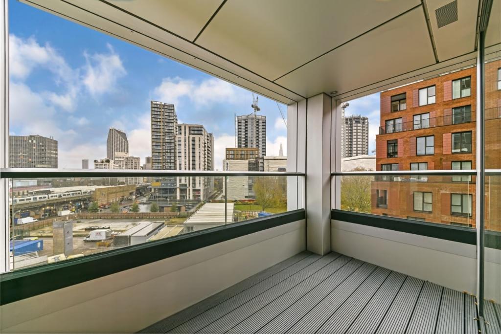 2 Bedroom Apartment for Sale – Elephant Park, Deacon Street, Elephant and Castle, London,