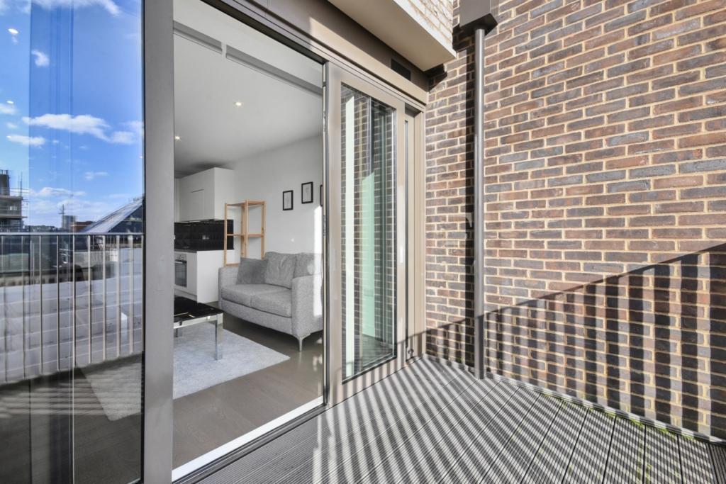 1 Bedroom Apartment for Sale – Walworth Road, Elephant & Castle, London, SE17