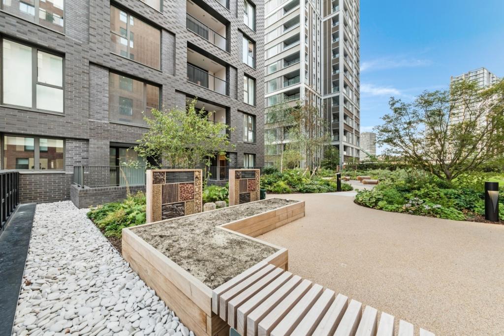 1 Bedroom Apartment for Sale – Walworth Road, Elephant & Castle, London, SE17