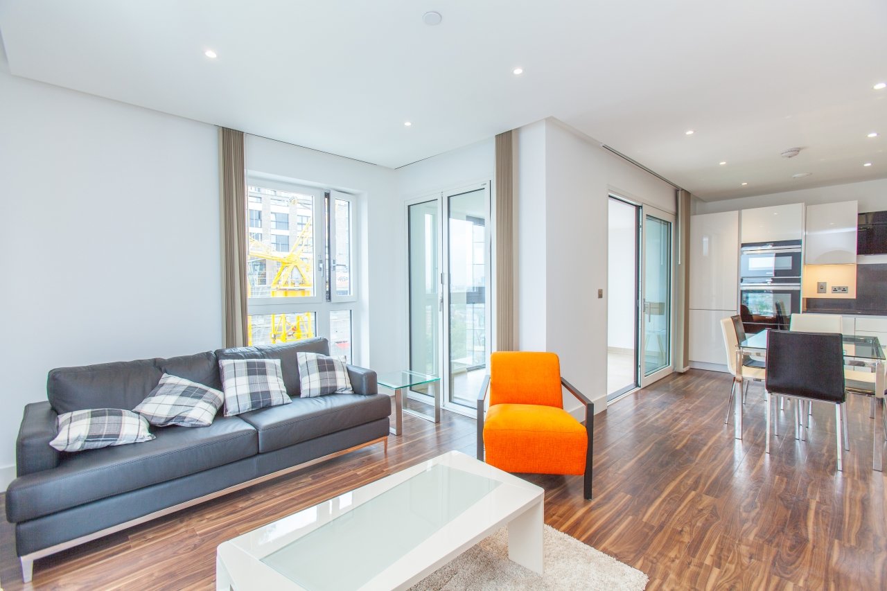 3 Bedroom Apartment for Sale – New Drum Street, Aldgate, London, E1 – £890,000