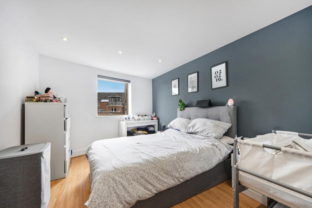 2 Bedroom Apartment for Sale – The Odyssey, Crews Street, Canary Wharf, London, E14 – £525,000