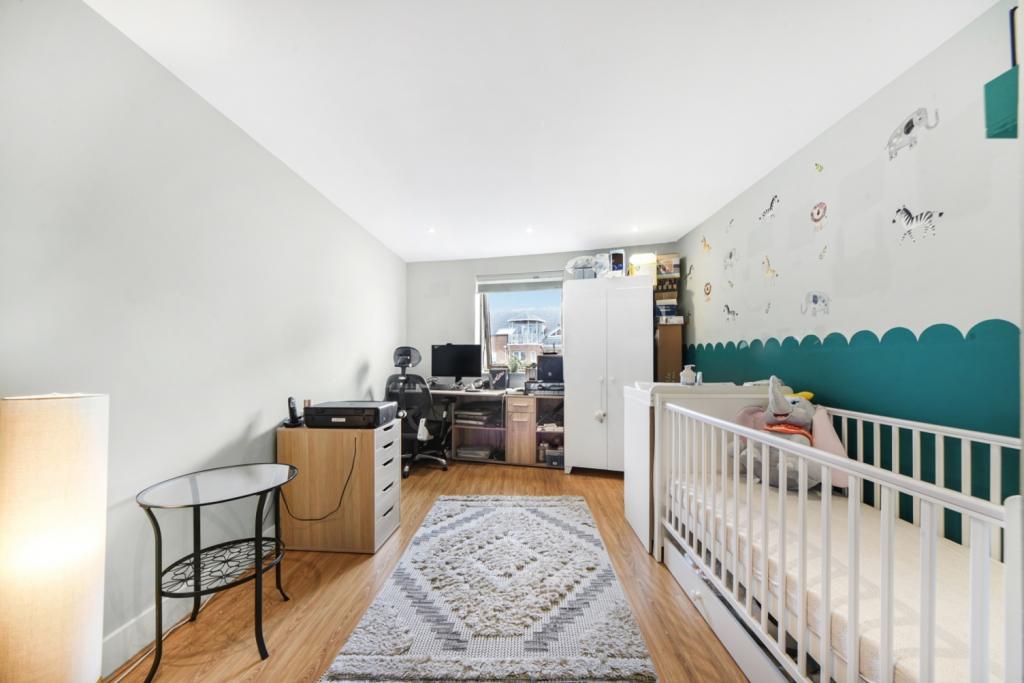 2 Bedroom Apartment for Sale – The Odyssey, Crews Street, Canary Wharf, London, E14 – £525,000