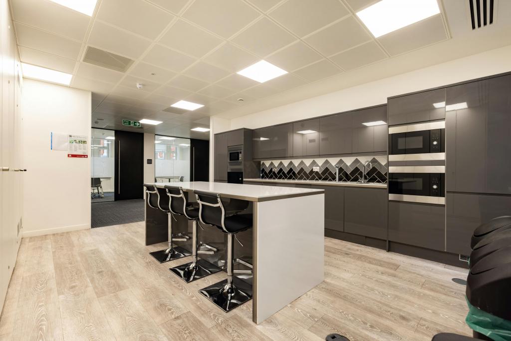 Office Unit – 42 New Broad Street, London EC2M 1JD – For Lease