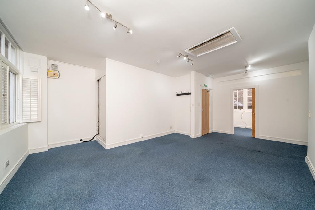 18 Devonshire Row – Office To Let – City Core North Submarket, London EC2M 4RH