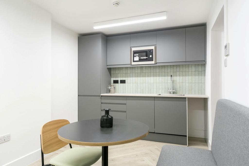 2 Devonshire Square – Office To Let – City Core North Submarket, London