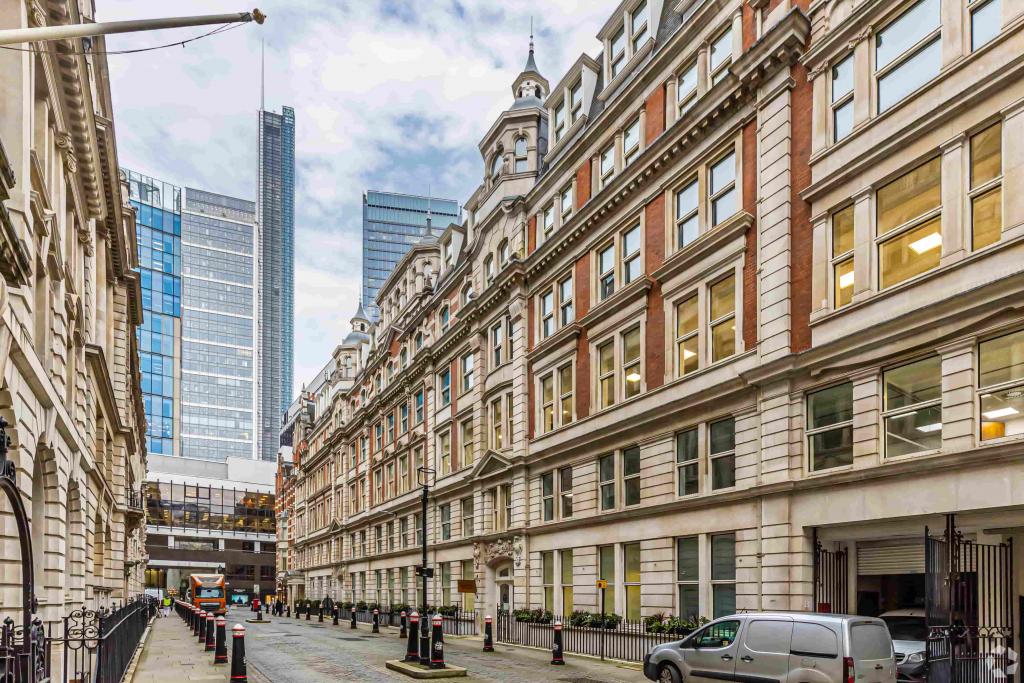 29,233 Sq ft Office for Sale –Finsbury House, Finsbury Circus, London EC2M 7EA
