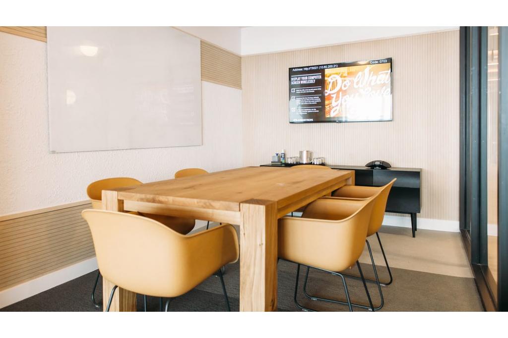 8 Devonshire Square – Premium Office Space for Lease – 135,158 sq ft – City Core North, London