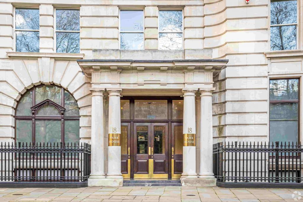 16 Finsbury Circus – Park House – Office Space for Lease – 191,056 sq ft – London
