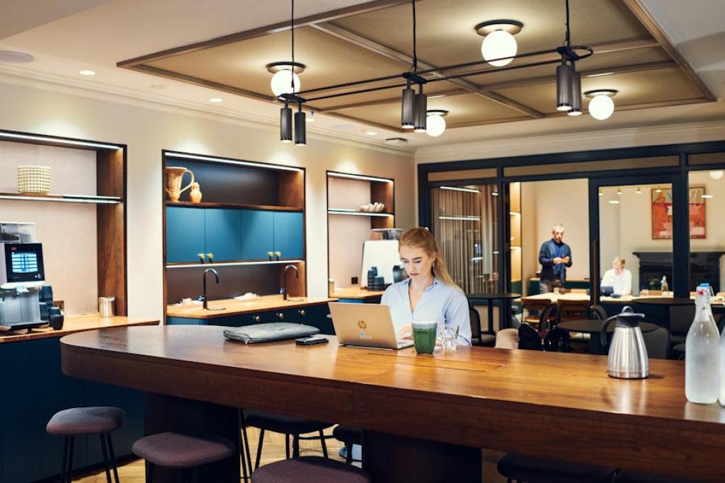 28-31 Finsbury Circus – Salisbury House – Office Space for Lease – 278,299 sq ft – London