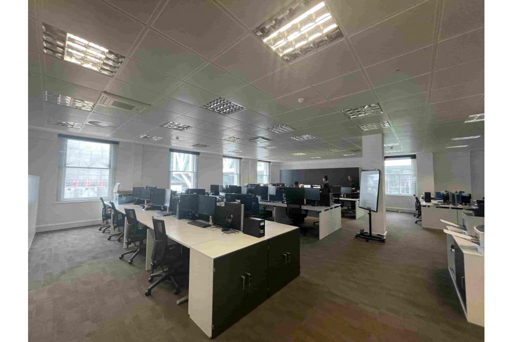 141 Moorgate – Office Space for Lease – 11,871 sq ft – City Core North, London