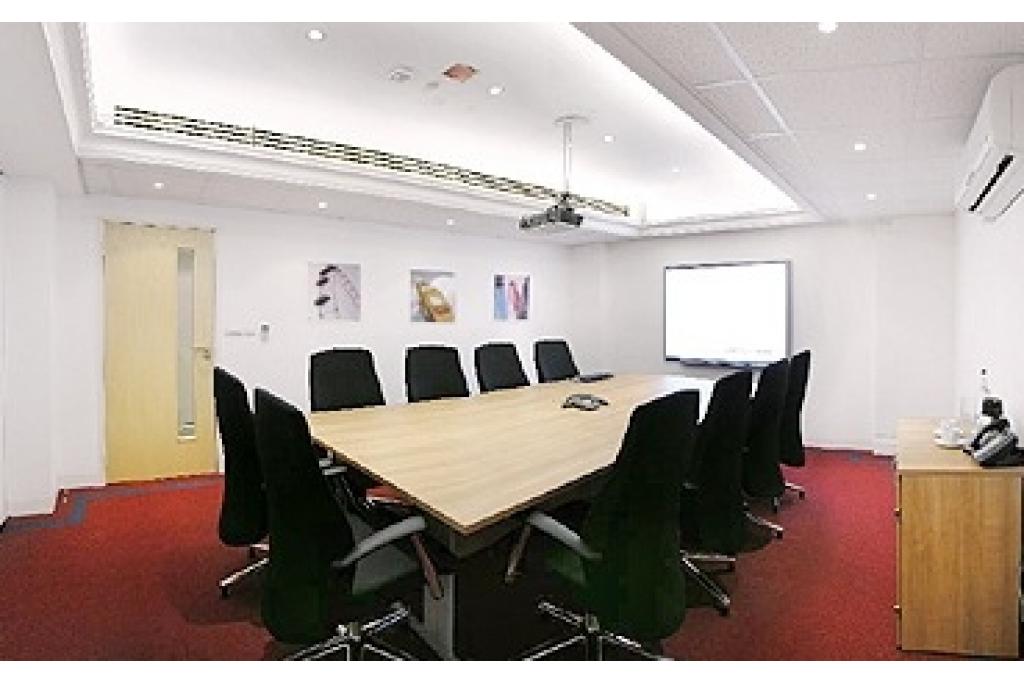 2-8 Victoria Ave–Longcroft House–Office Space for Lease–11,000 sq ft–London