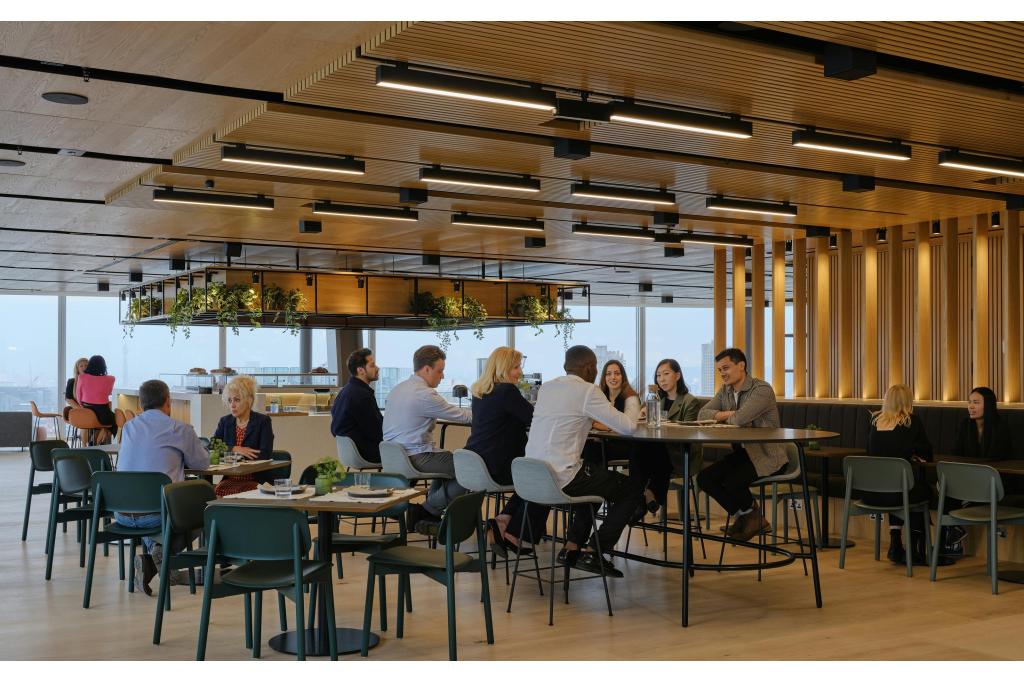 8 Bishopsgate – Office Space for Lease – 17,055 sq ft – City Core North, London