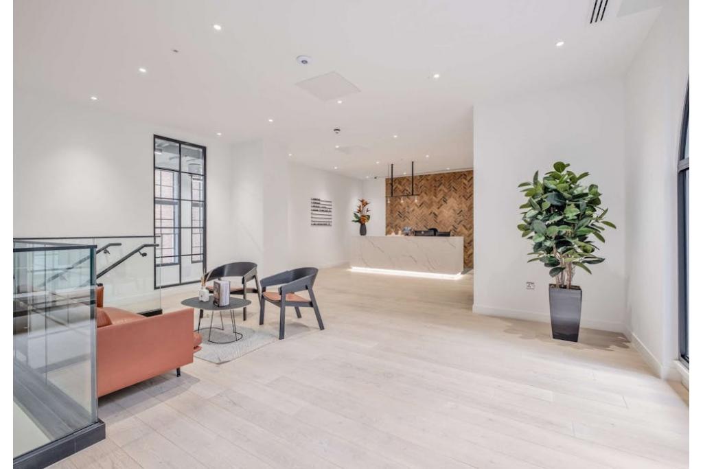 3 Moorgate Place – Office Space for Lease – 2,928 sq ft – City Core North, London