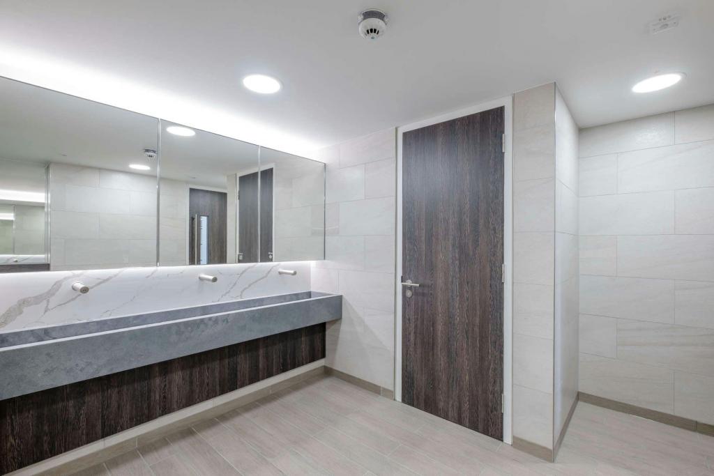 3 Moorgate Place – Office Space for Lease – 2,928 sq ft – City Core North, London