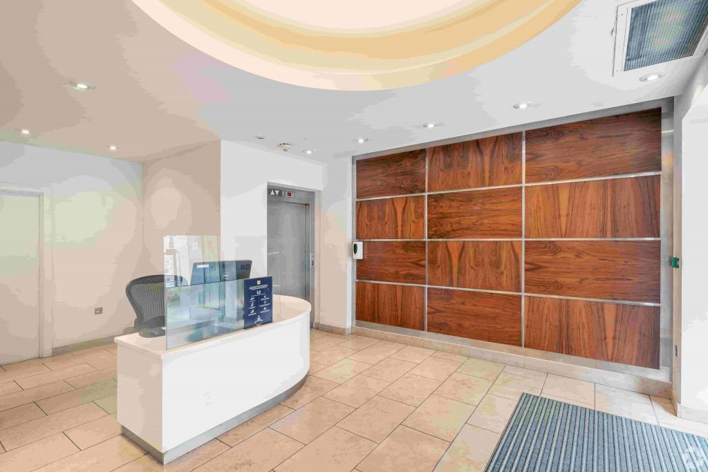 17 Moorgate – Office Space for Lease – 16,203 sq ft – City Core North, London