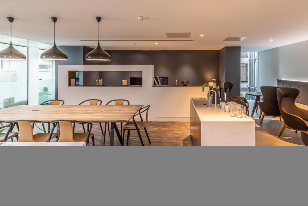 107 Cheapside – Office Space for Lease – City of London, EC2V 6DN