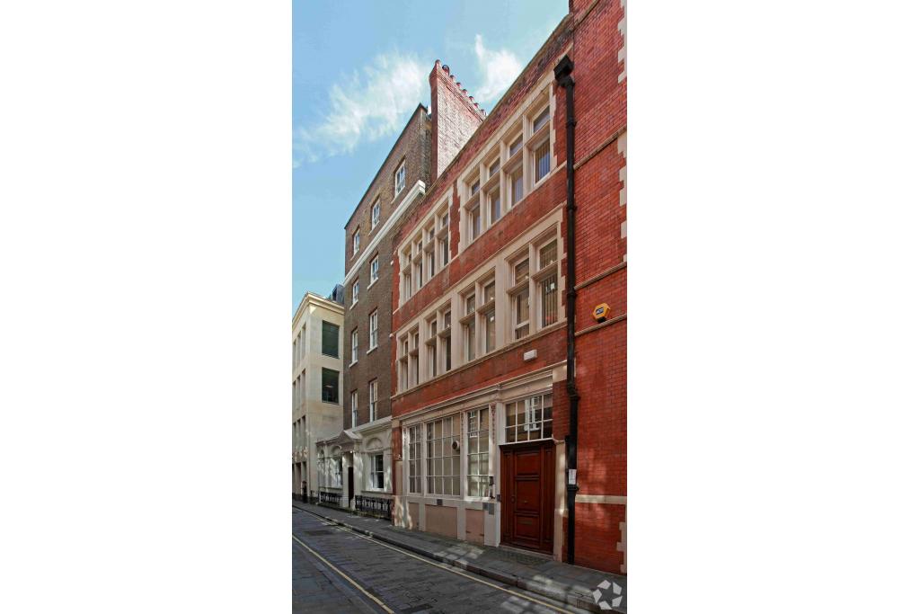 10 Ironmonger Ln – Dutton House – Office Space for Lease – City of London,