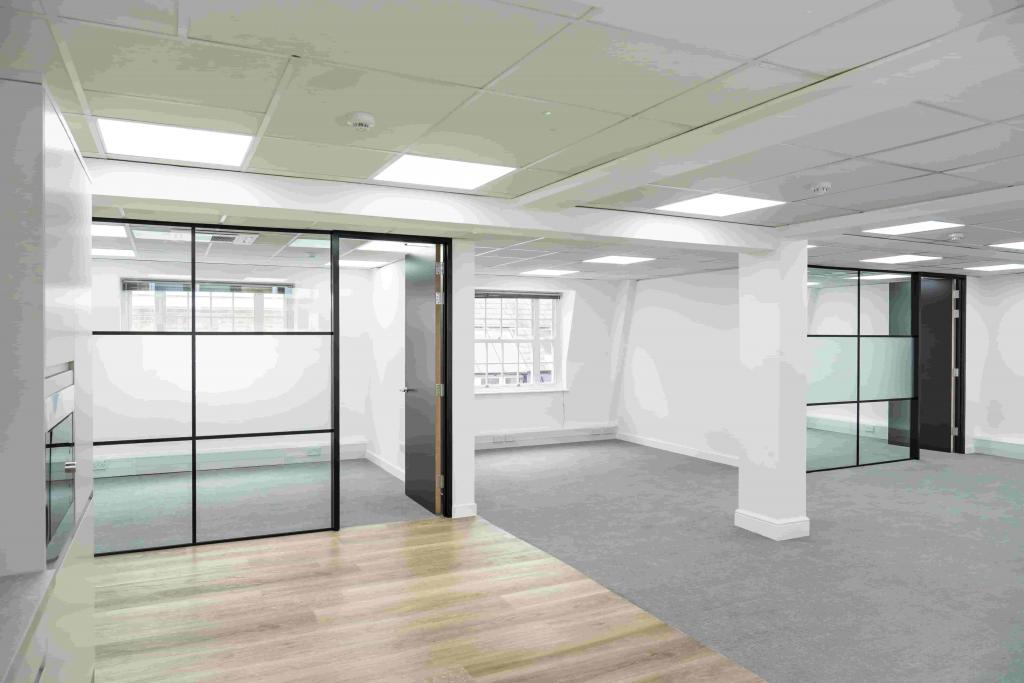 17-20 Ironmonger Ln – Office Space for Lease – City of London, EC2V 8EP