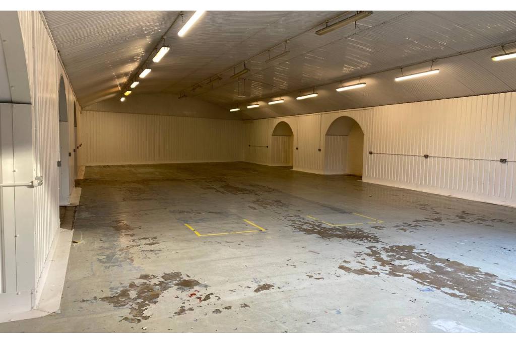 Arches 65 & 66 Vallance Road – Office, Storage & Light Industrial Space – 5,932 sq ft