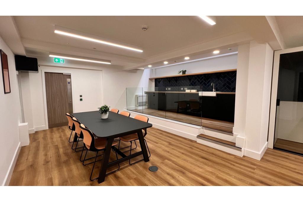 60-61 Cheapside – Office Space for Lease – City of London EC2V 6AX