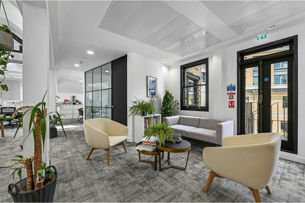 1-3 Gresham St – St Martins House – Office Space for Lease – City of London
